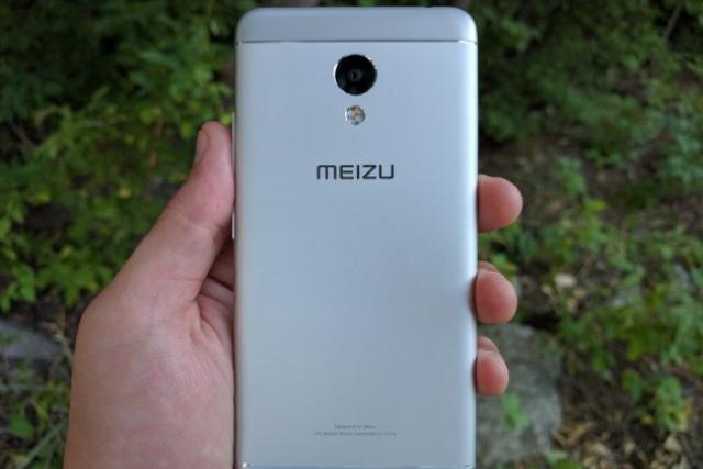 RECENZE: Meizu M3s mini je na svou cenu až příliš cool smartphone